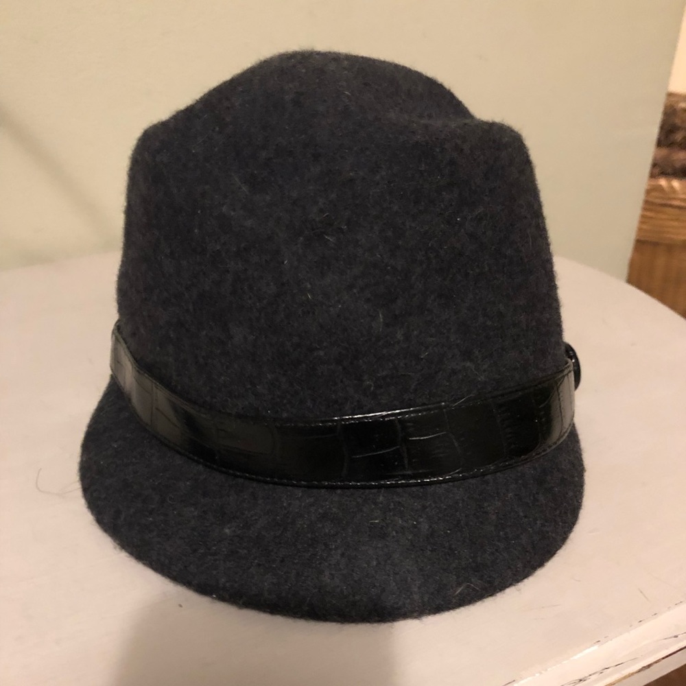 Scala Wool Hat - Picture 2 of 7